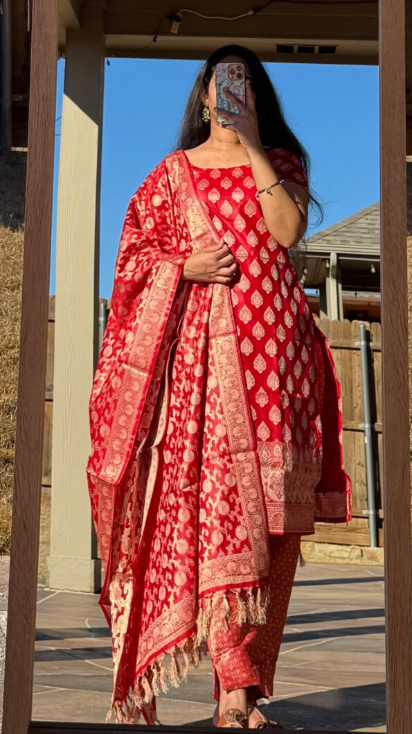 4AF4566F-AA61-4AF7-9981-DC503E28C9CE